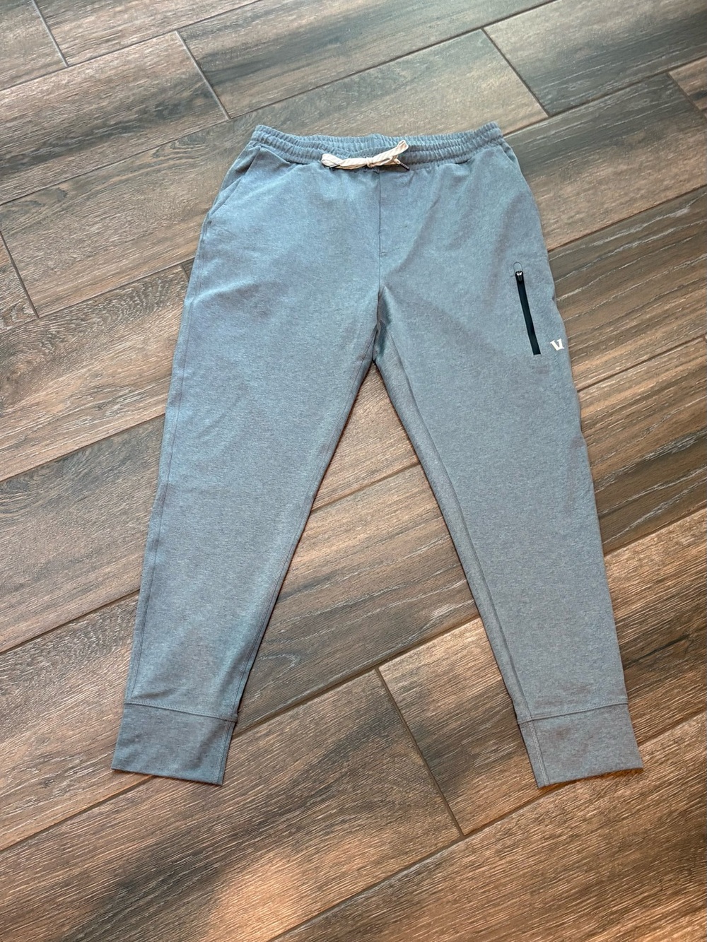 Vuori Men's Sunday Performance Jogger Sweatpants with Drawstring SZ M - Picture 3 of 6